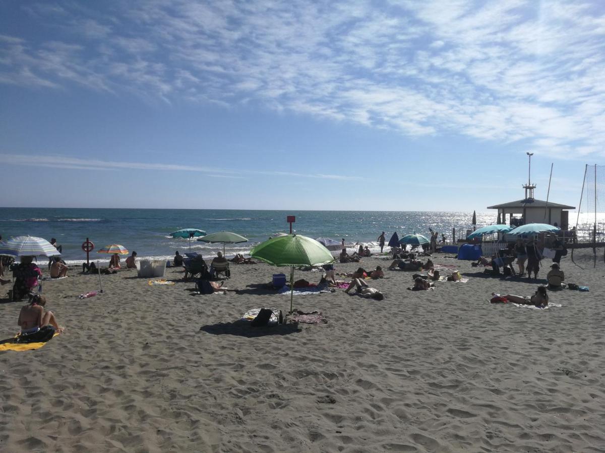 Mare Di Roma Villa Lido di Ostia Bagian luar foto